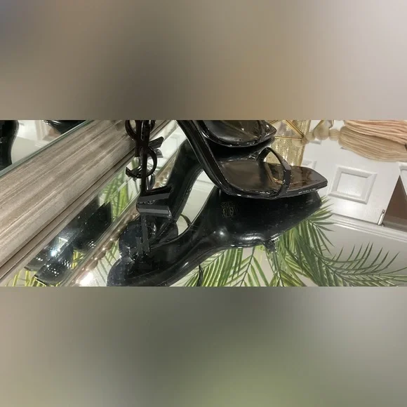 Ysl heels - Picture 2 of 5